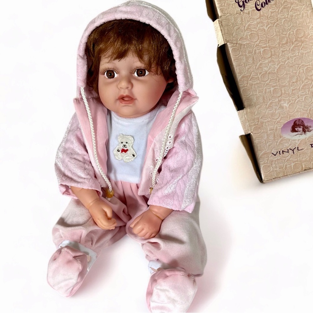Rare Vinyl Goldenvale Collection Heavy Vinyl Real Life Style Doll